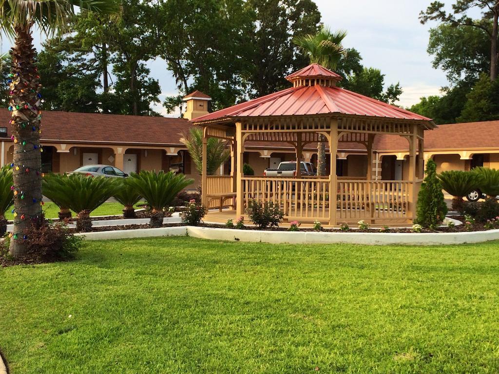 Deluxe Inn - Savannah Ngoại thất bức ảnh